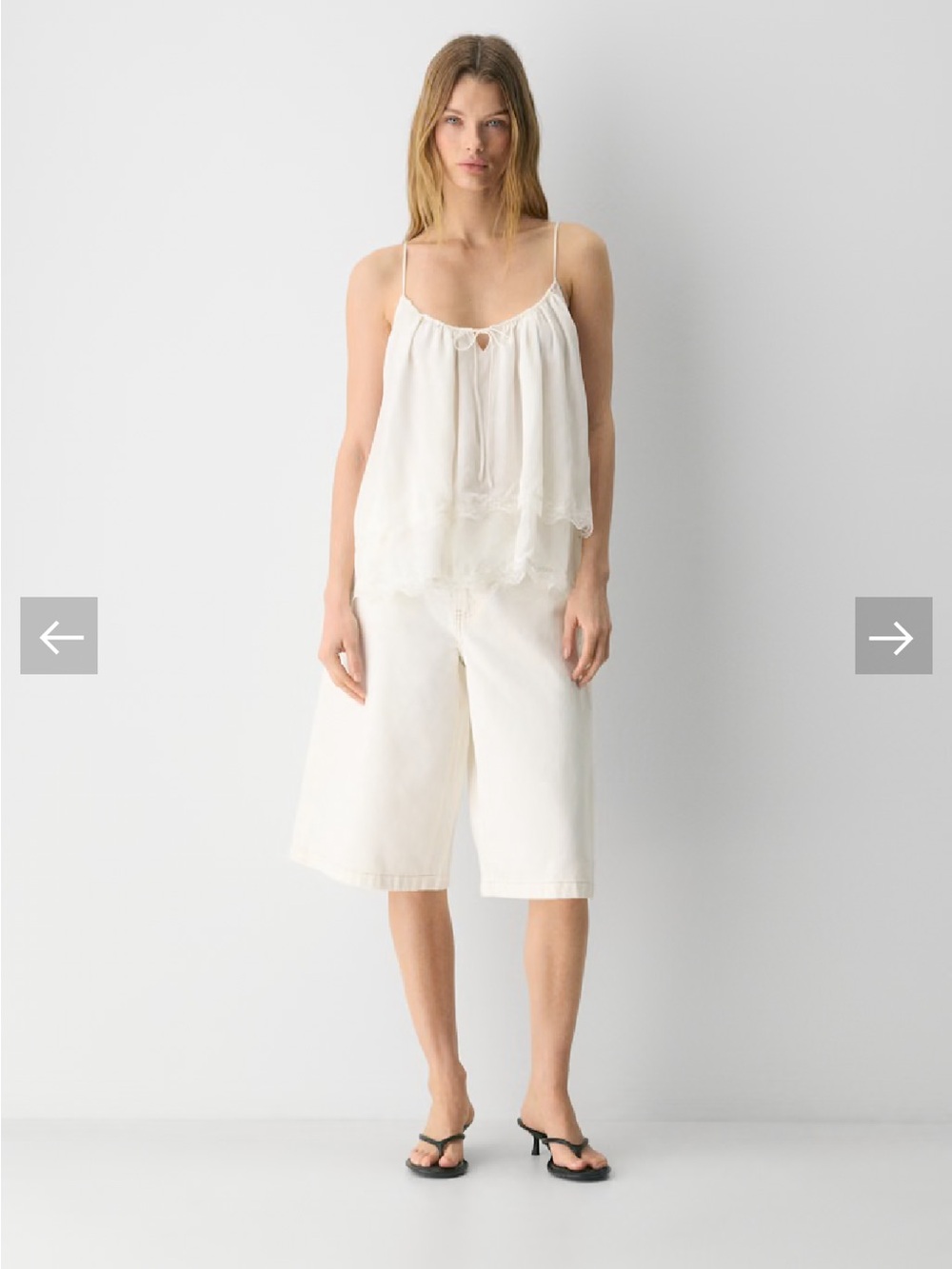 NWT Aritzia Wilfred Publicity Below the knee Cream Bermuda shorts size 24